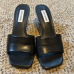 Steve Madden slides